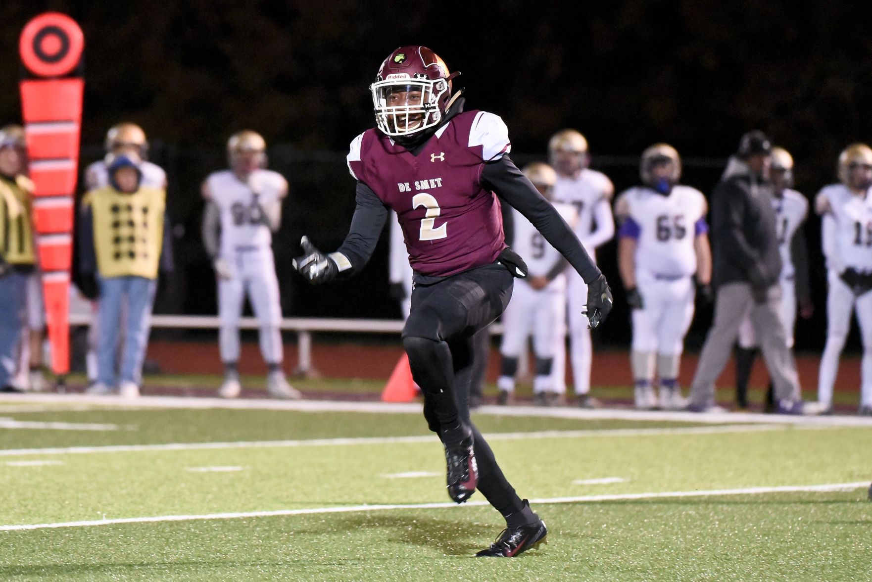 11/08/19 - Football - CBC at De Smet